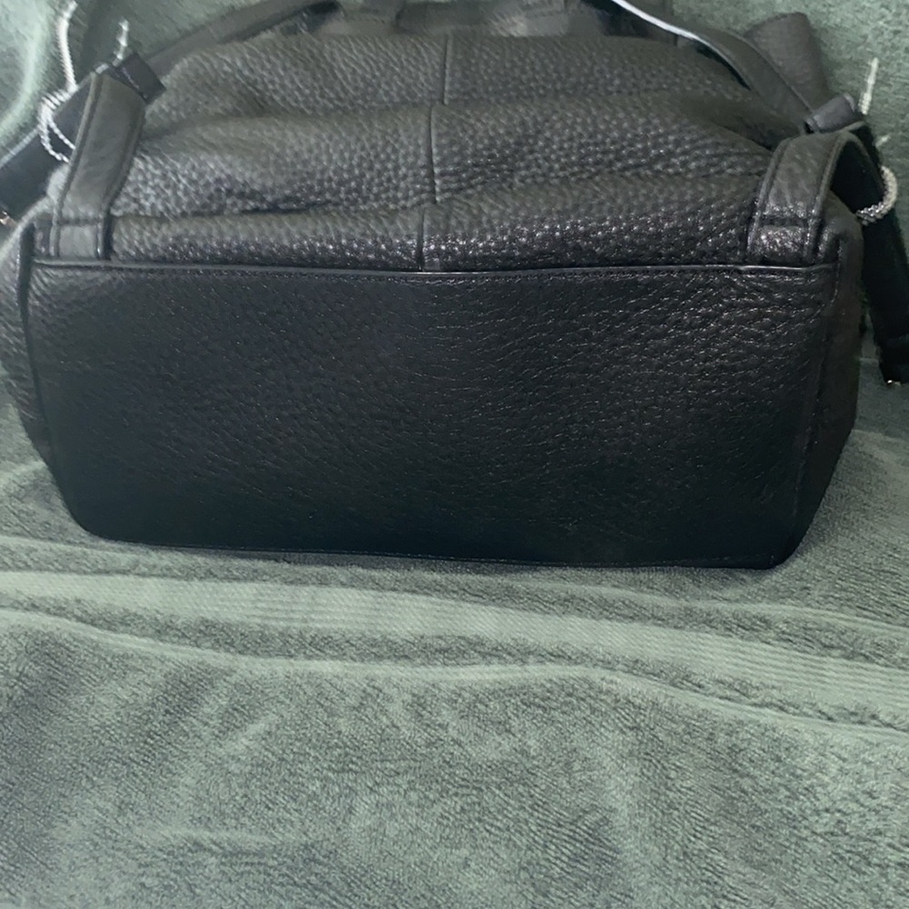 Kate Spade Large Leather Drawstring Backpack Like… - image 4